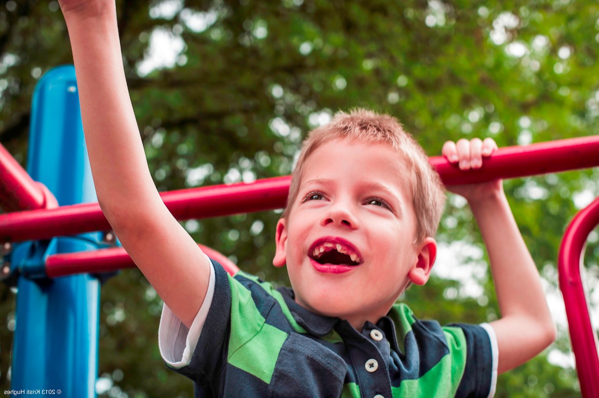How Monkey Bars (and Other Fun Summer Activities) Will Improve Your Child’s Handwriting Skills